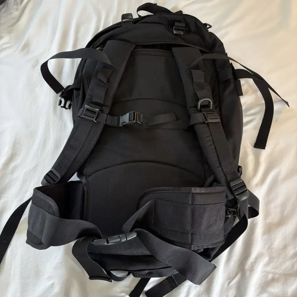 Eagle Creek Continental Journey LC Frame Backpack w/Detachable Day Pack *Read*